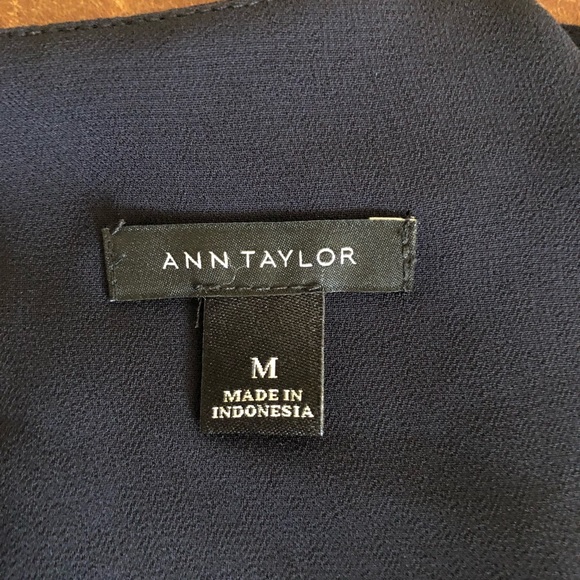 Ann Taylor blouse size m - Picture 5 of 8